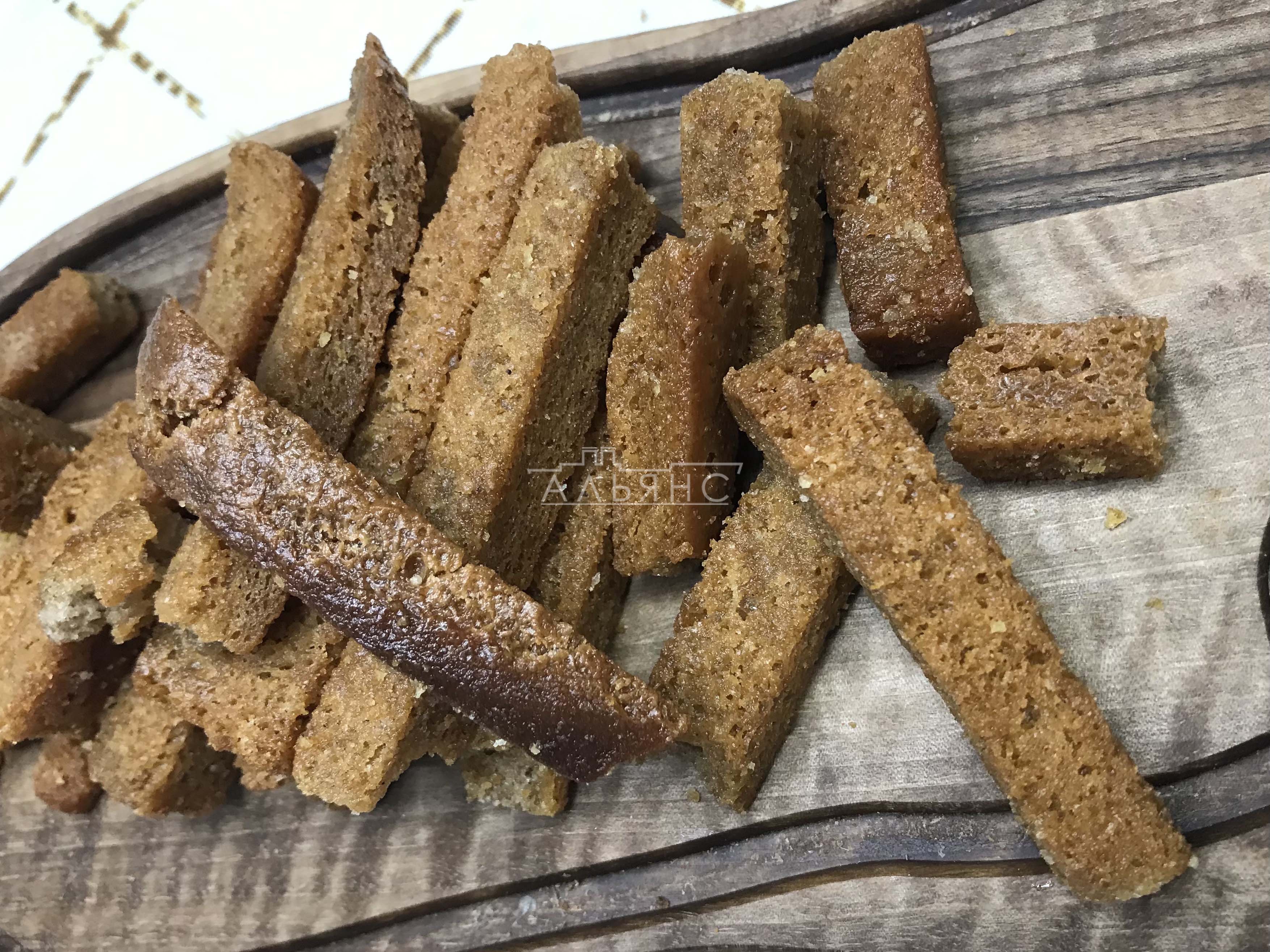 Деревенские гренки с чесноком в Реутове